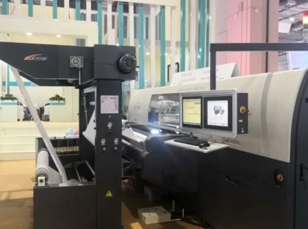 智繪經(jīng)緯 專(zhuān)注紡織品數(shù)碼印花設(shè)備研發(fā)、生產(chǎn)與服務(wù)的專(zhuān)業(yè)化先鋒